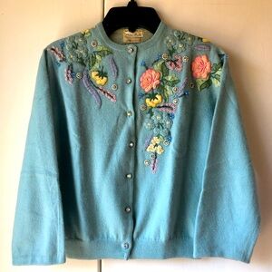 Vintage embroidered and beaded cashmere button up cardigan size extra small